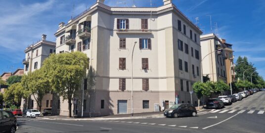 Quadrilocale viale Guglielmo Massaia Garbatella